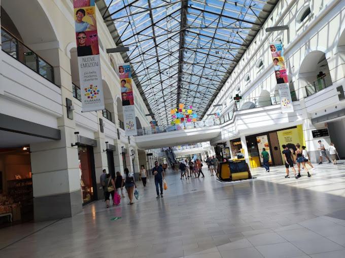 Fiumara Mall *